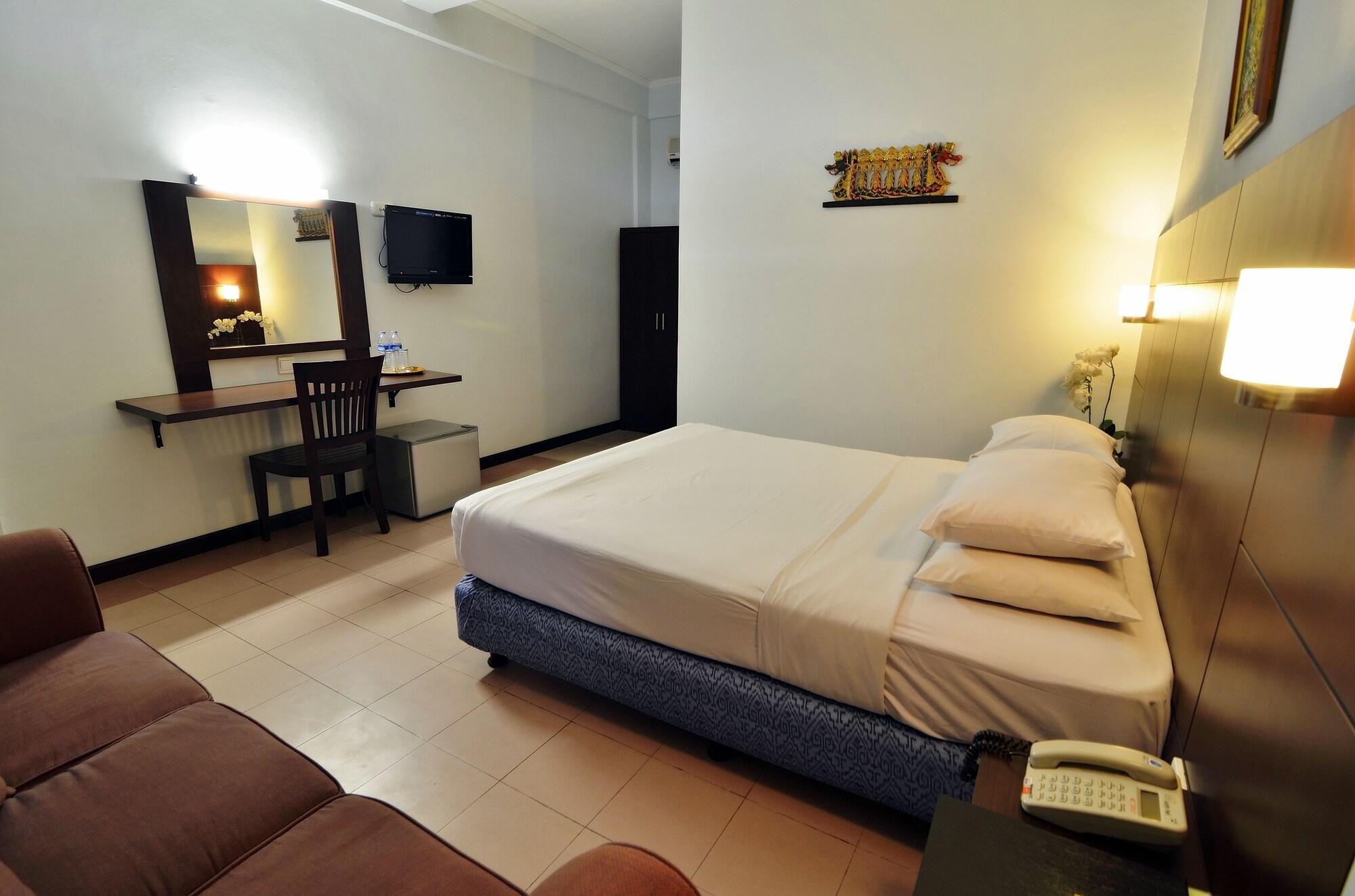 Rosani Hotel Kuta Lombok Exterior foto
