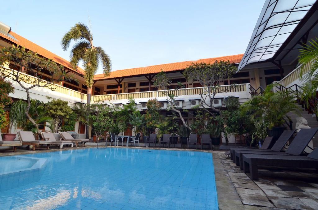 Rosani Hotel Kuta Lombok Exterior foto