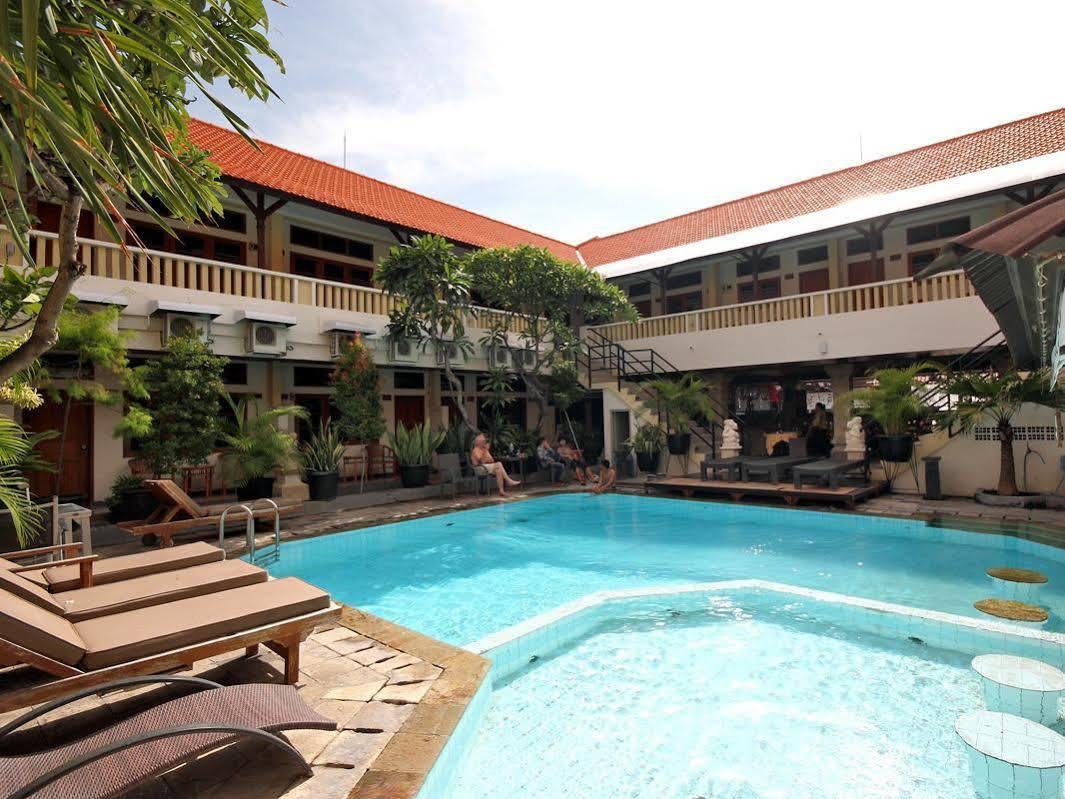 Rosani Hotel Kuta Lombok Exterior foto
