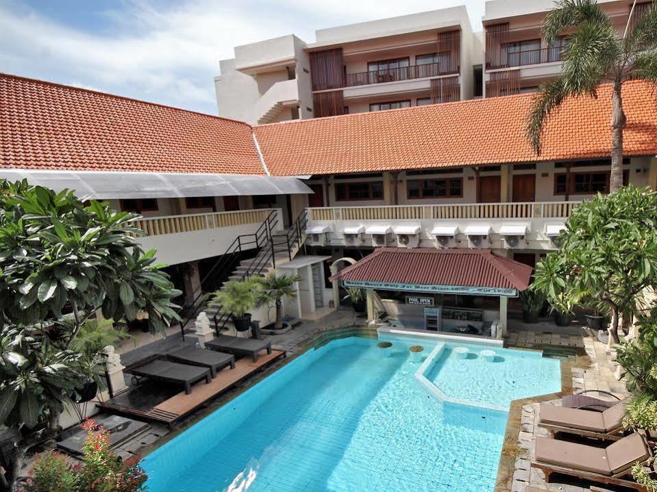 Rosani Hotel Kuta Lombok Exterior foto